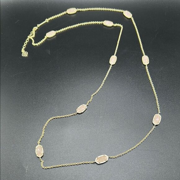 Kendra Scott Jewelry - NWOT Rare Kendra Scott Kellie Kelsie Rose Quartz Gold Plated Station Necklace